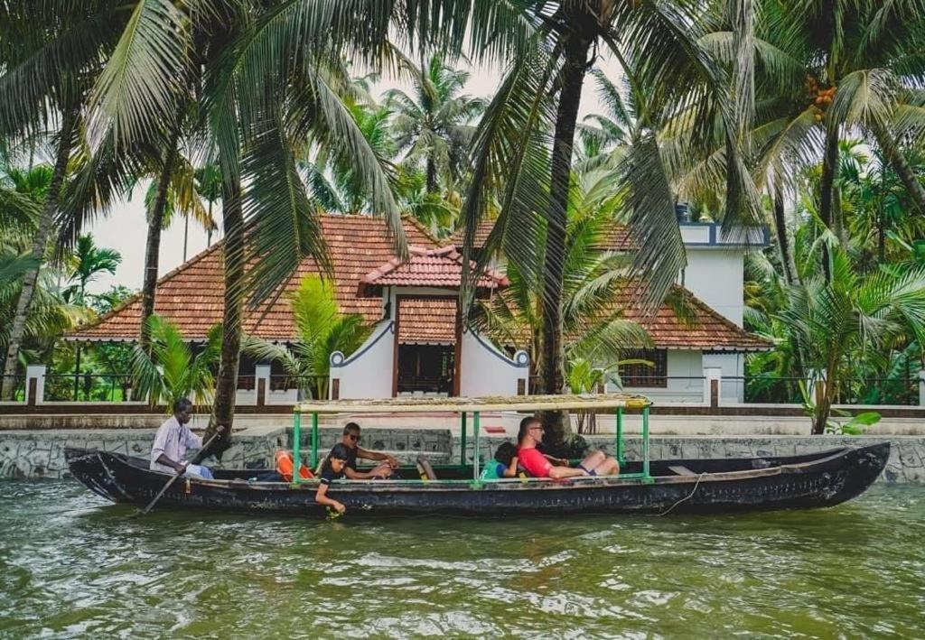 Cocozone Stays Alappuzha Екстер'єр фото
