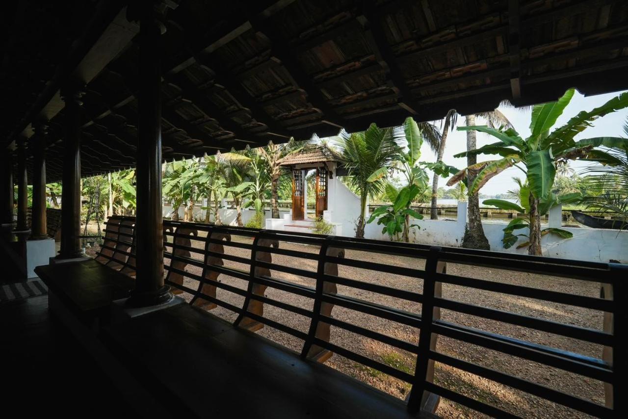 Cocozone Stays Alappuzha Екстер'єр фото